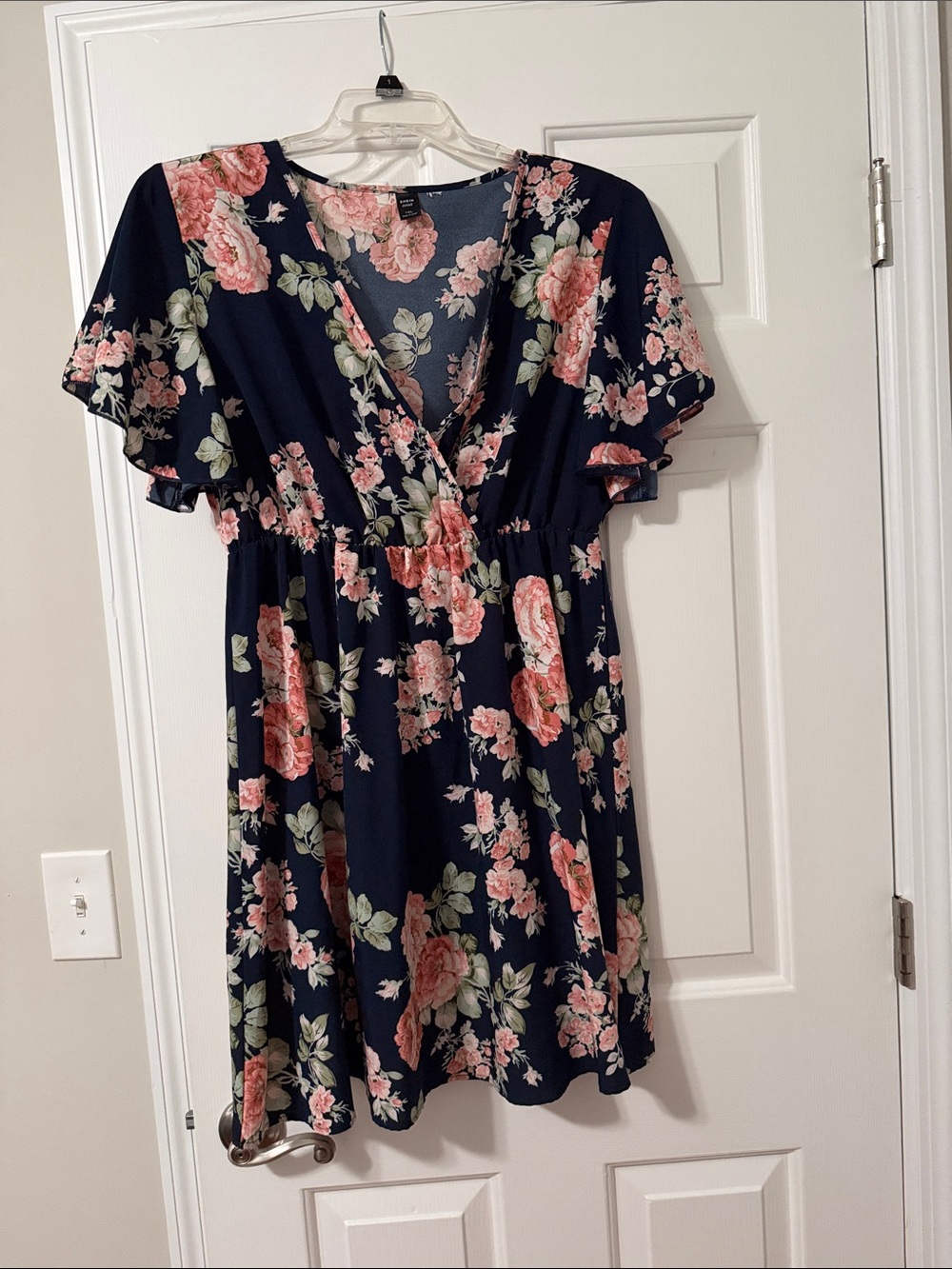 SHEIN Navy Floral V-Neck Mini Dress with Pink Roses